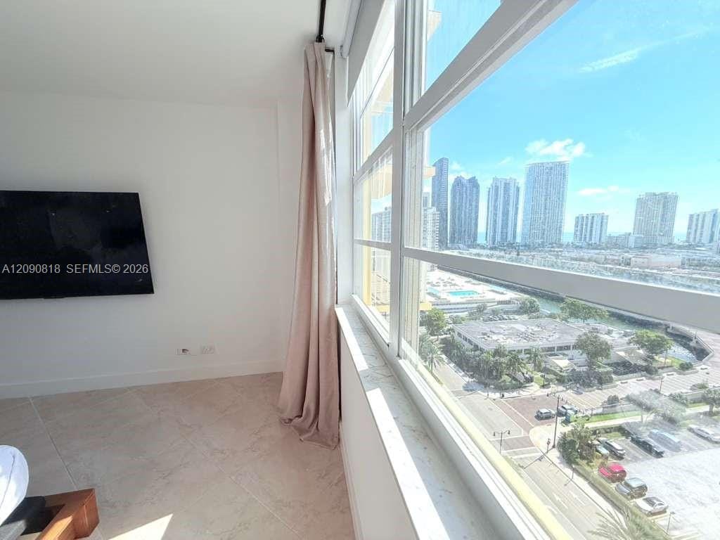 251 174th Street 1712, Sunny Isles Beach, FL 33160 photo 17