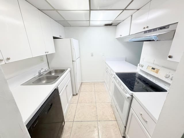 1720 N CONGRESS Avenue 205, West Palm Beach, FL 33401