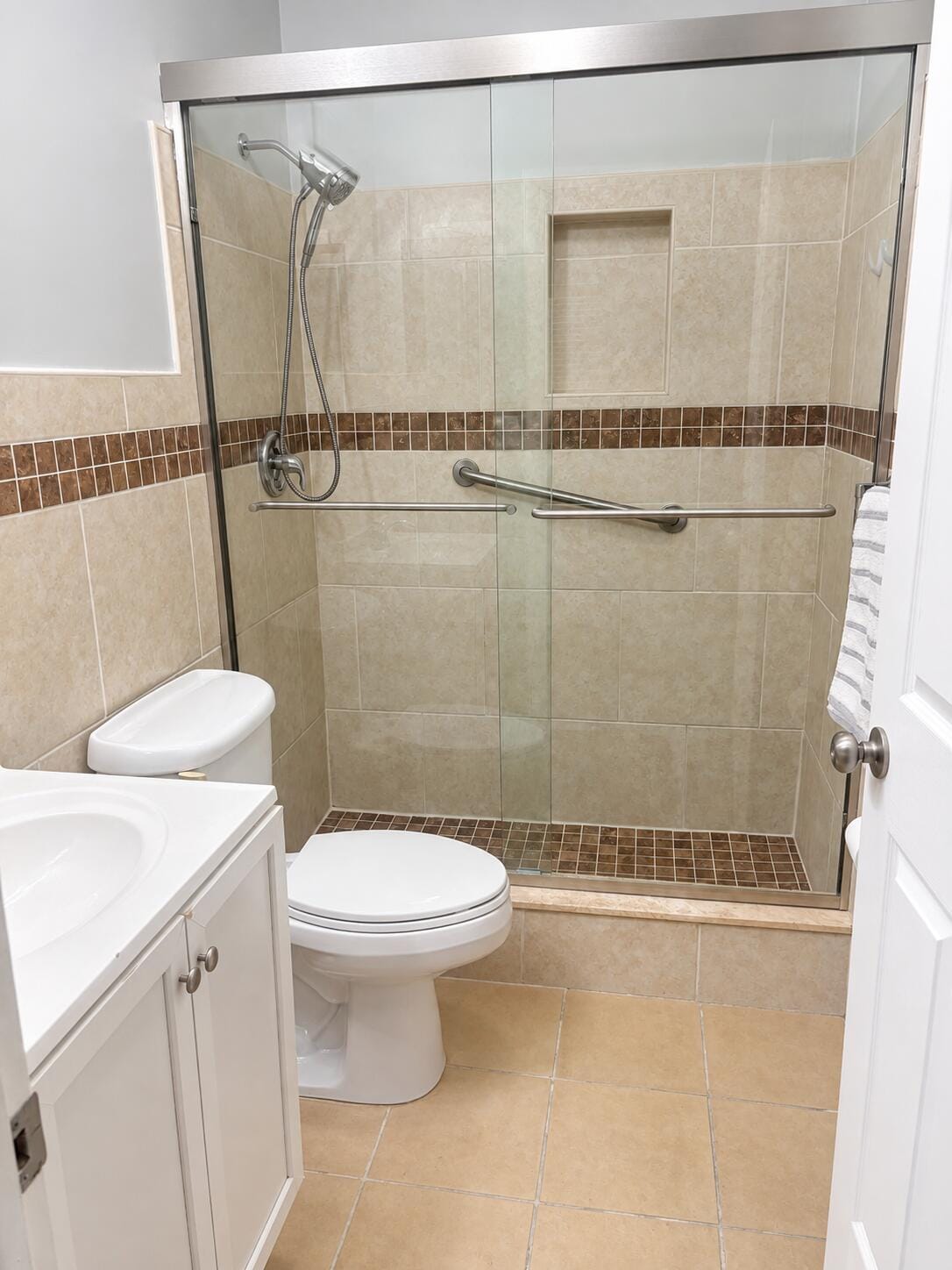 2100 NE 38th Street 138 — photo 7