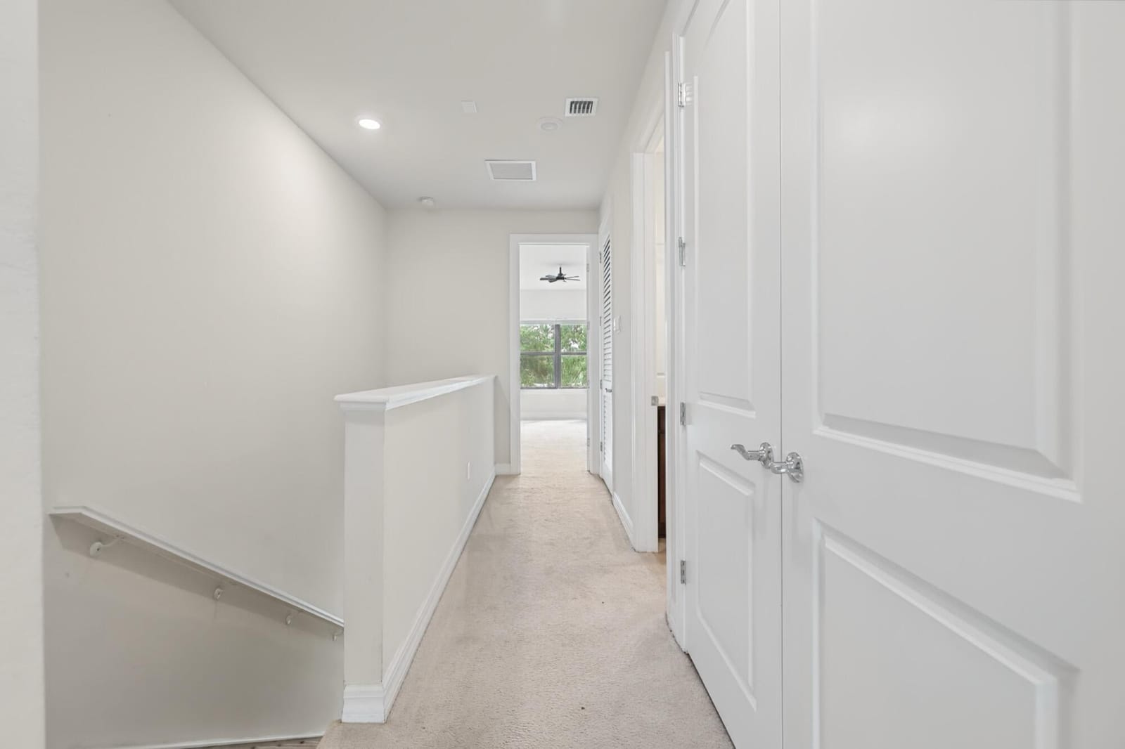 4488 Appleton Circle E, Oakland Park, FL 33309 photo 15