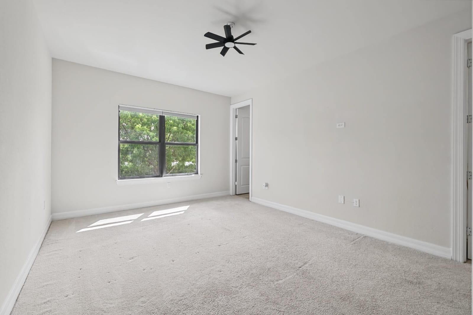 4488 Appleton Circle E, Oakland Park, FL 33309 photo 17