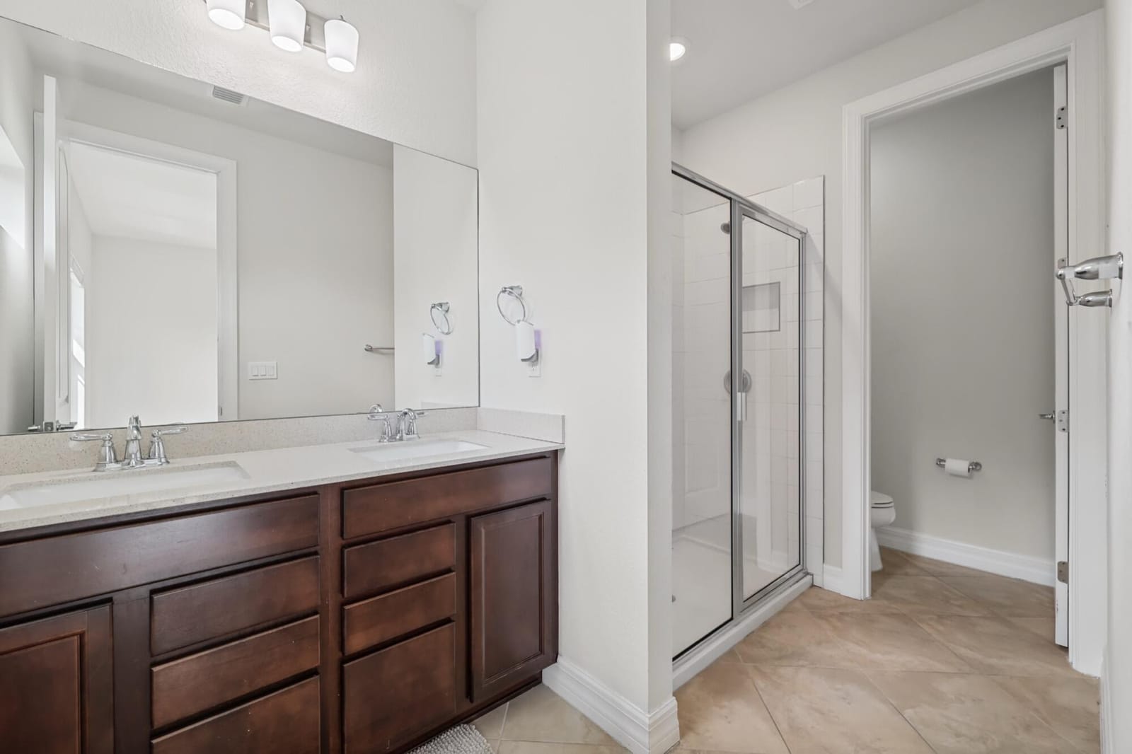 4488 Appleton Circle E, Oakland Park, FL 33309 photo 19