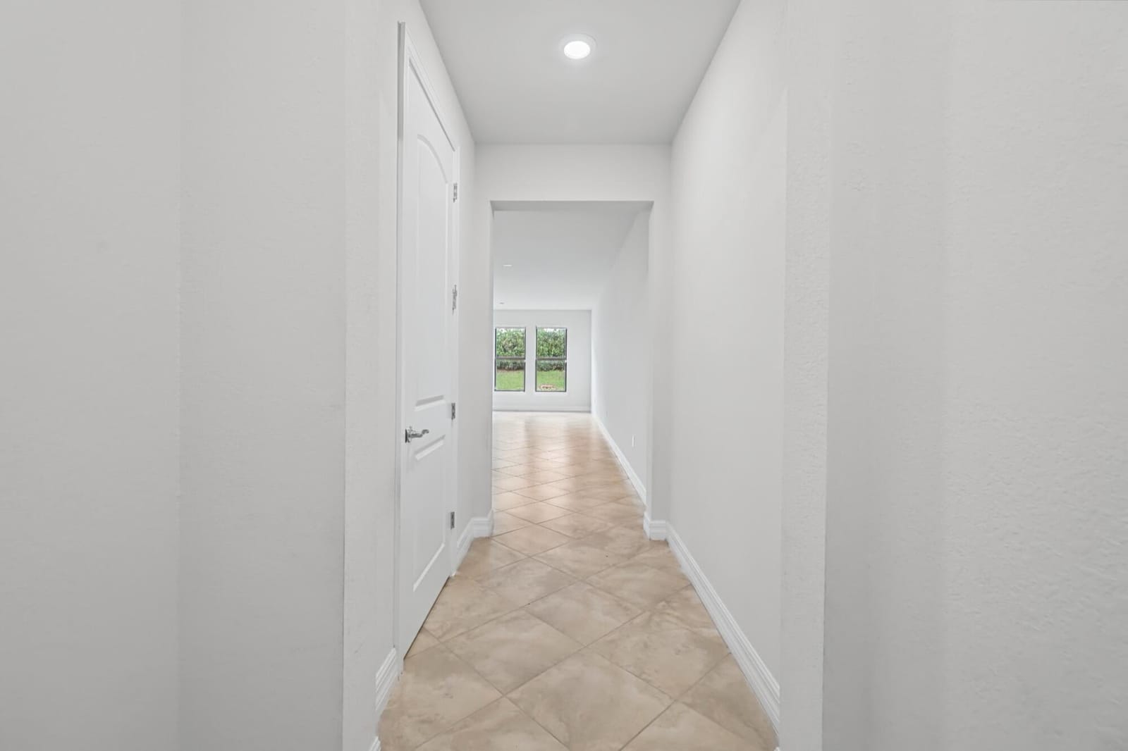 4488 Appleton Circle E — photo 2