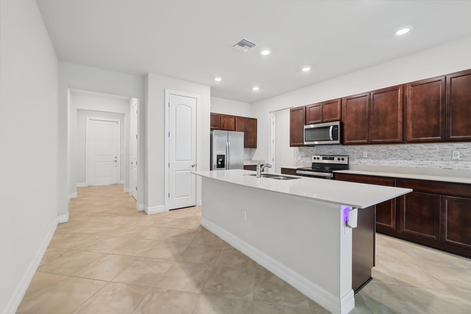 4488 Appleton Circle E — photo 6