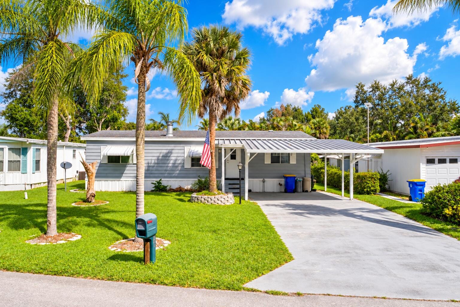 231 SE PARADISE Place, Stuart, FL 34997 photo 27
