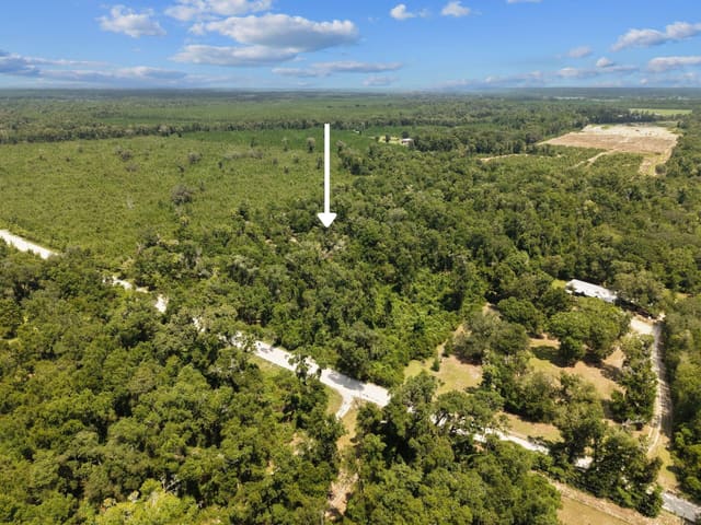 531 SW ROBERTS Avenue, Fort White, FL 32038
