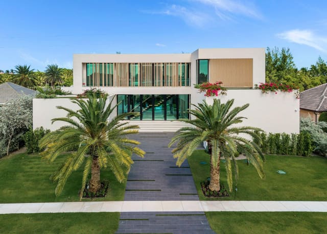 35 Spoonbill Road, Manalapan, FL 33462