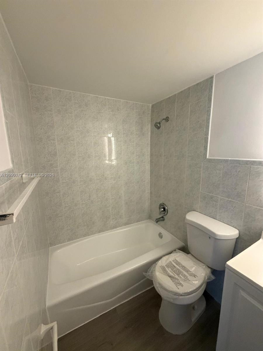 4725 NW 7th Street 110-3, Miami, FL 33126 photo 14