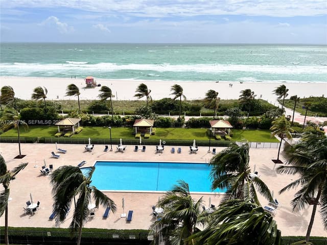 2625 Collins Avenue 804, Miami Beach, FL 33140