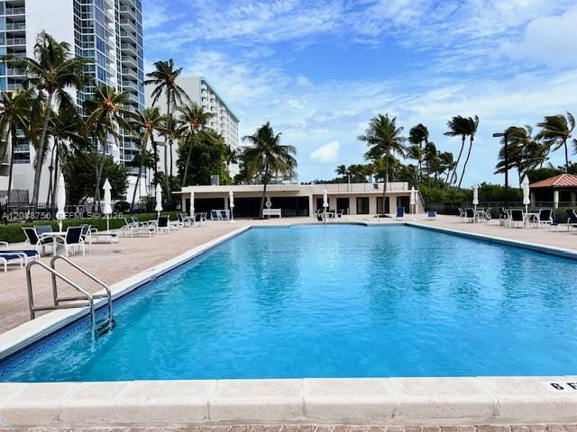 2625 Collins Avenue 804, Miami Beach, FL 33140 photo 23