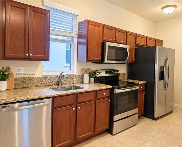 9532 SW 169th Place 0, Miami, FL 33196