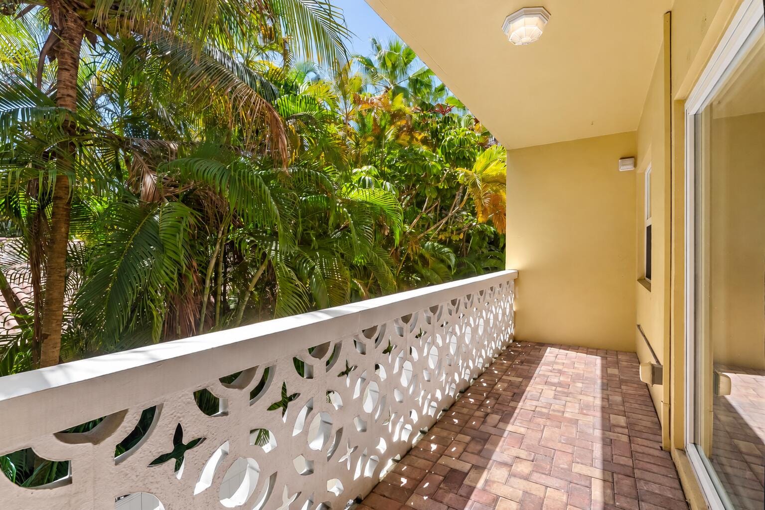 815 Middle River Drive 202, Fort Lauderdale, FL 33304 photo 7