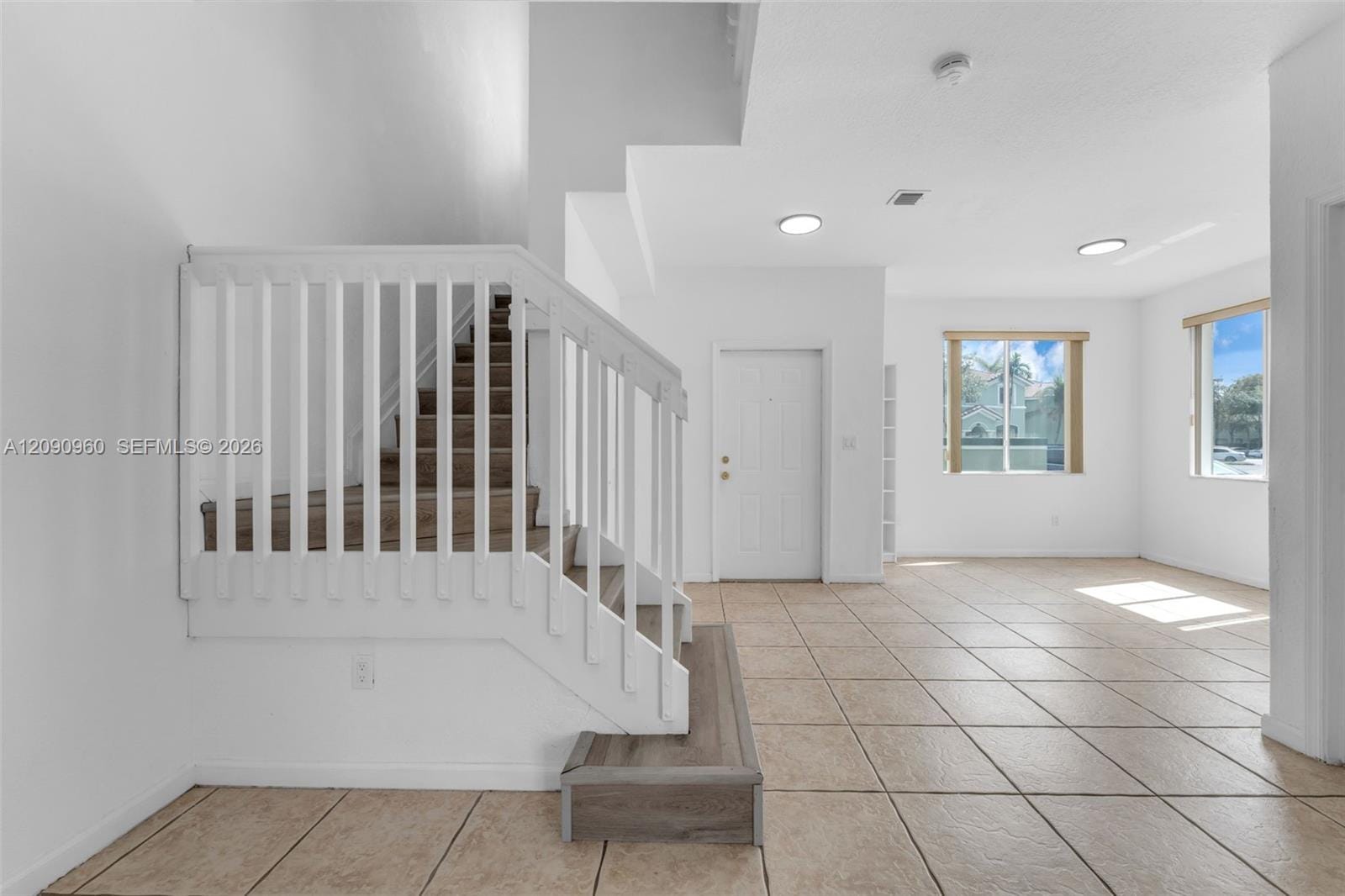 2712 SE 15th Place — photo 7