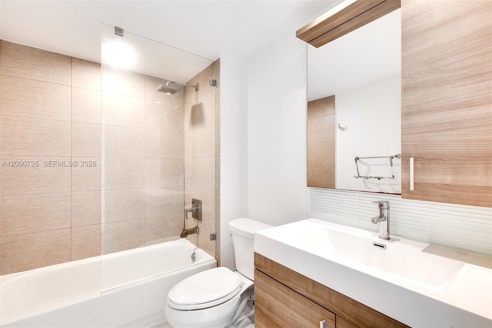 650 West Avenue 2710, Miami Beach, FL 33139 photo 7