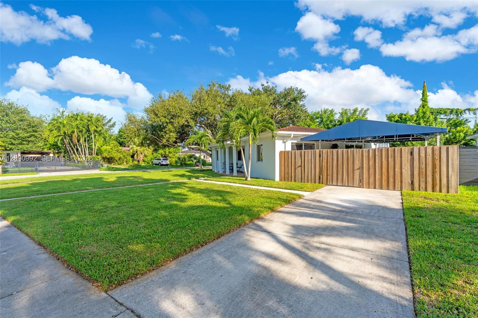 6891 SW 48th Terrace, Miami, FL 33155 photo 2