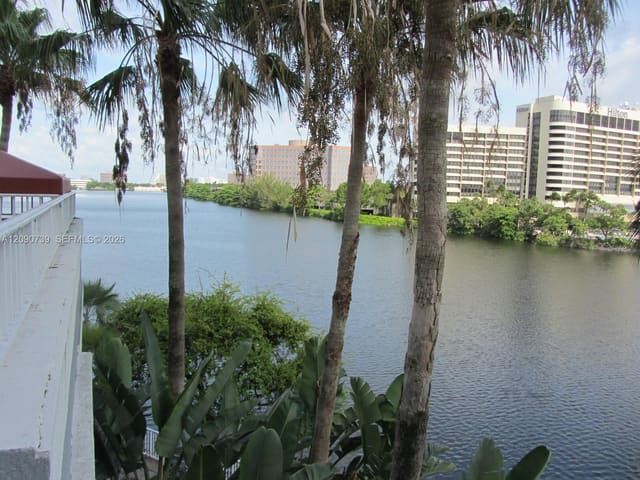 5077 NW 7th Street PH12, Miami, FL 33126