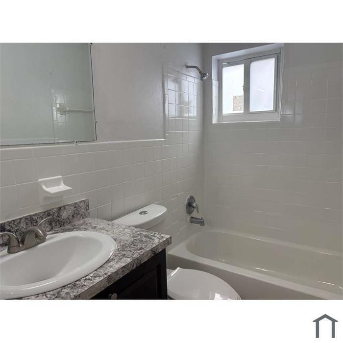 5829 NW 17TH Place 3 — photo 3