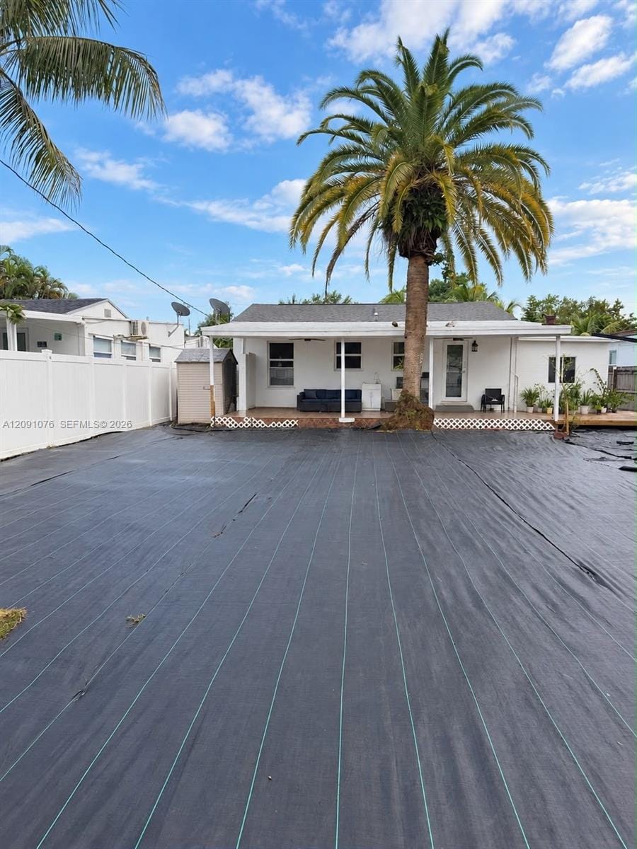 2331 Mckinley Street — photo 10