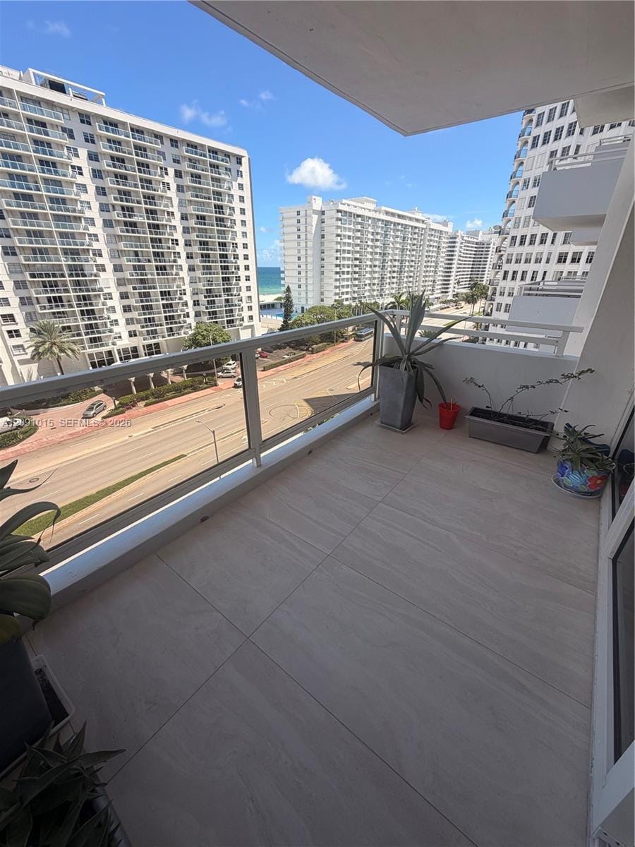 5700 Collins Avenue 9B, Miami Beach, FL 33140 photo 17