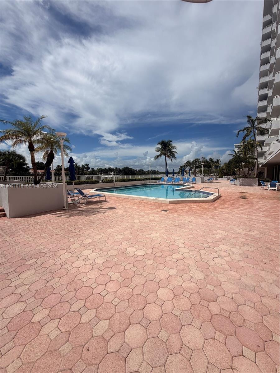 5700 Collins Avenue 9B, Miami Beach, FL 33140 photo 30