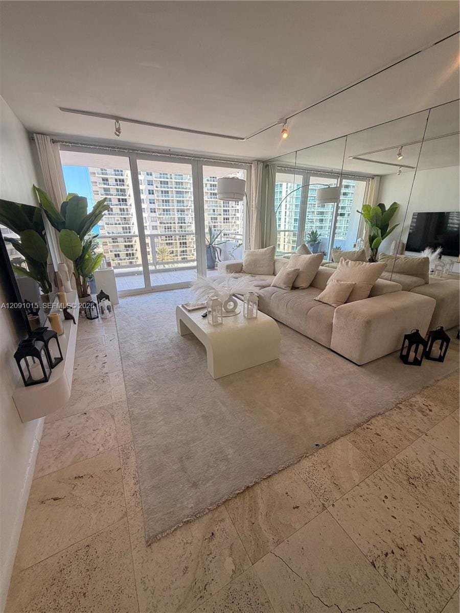 5700 Collins Avenue 9B, Miami Beach, FL 33140 photo 6
