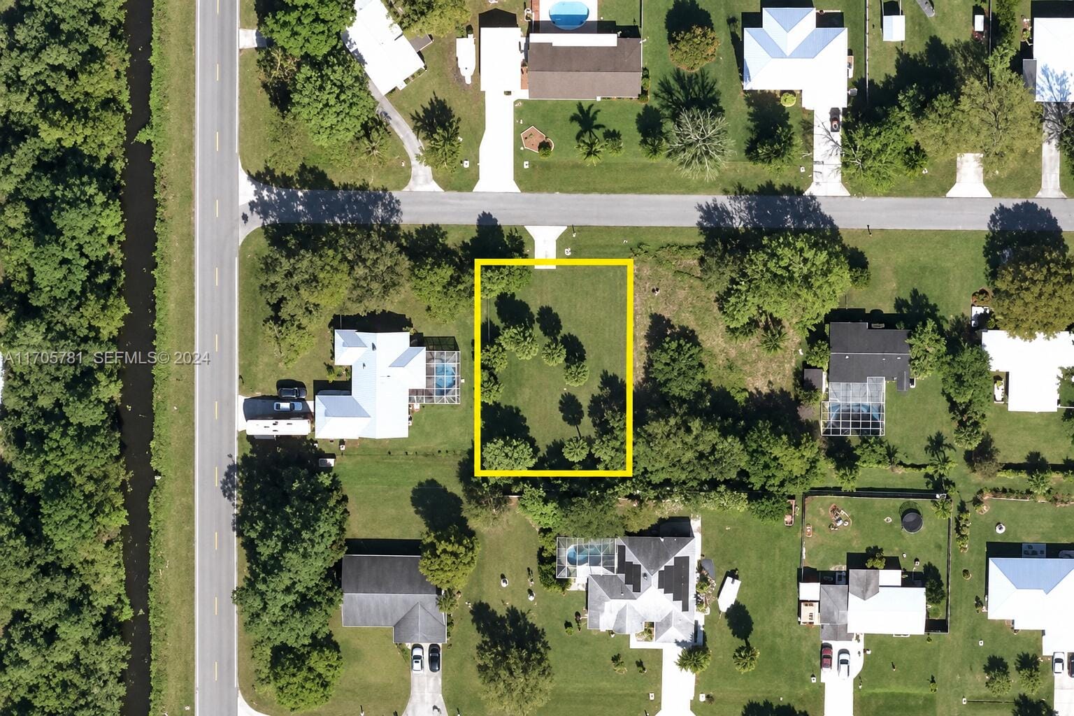 8003 Lockwood Drive — photo 3