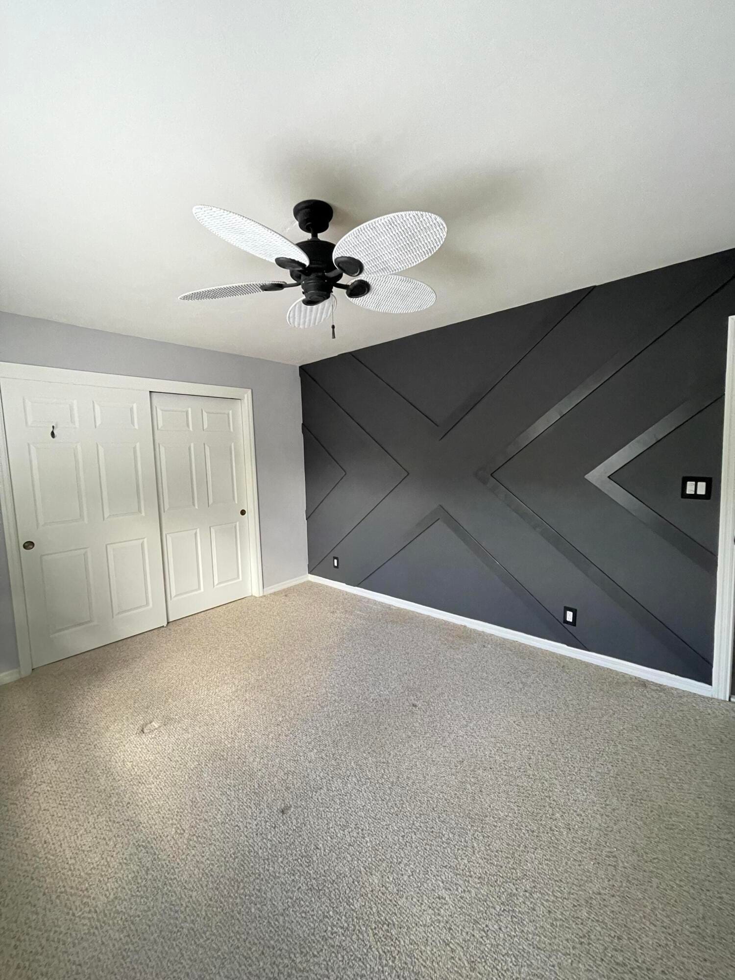 5433 NE 5TH Avenue — photo 3