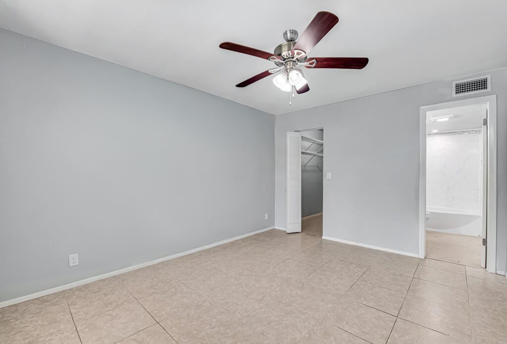 445 LAKE FRANCES Drive 445, West Palm Beach, FL 33411 photo 17