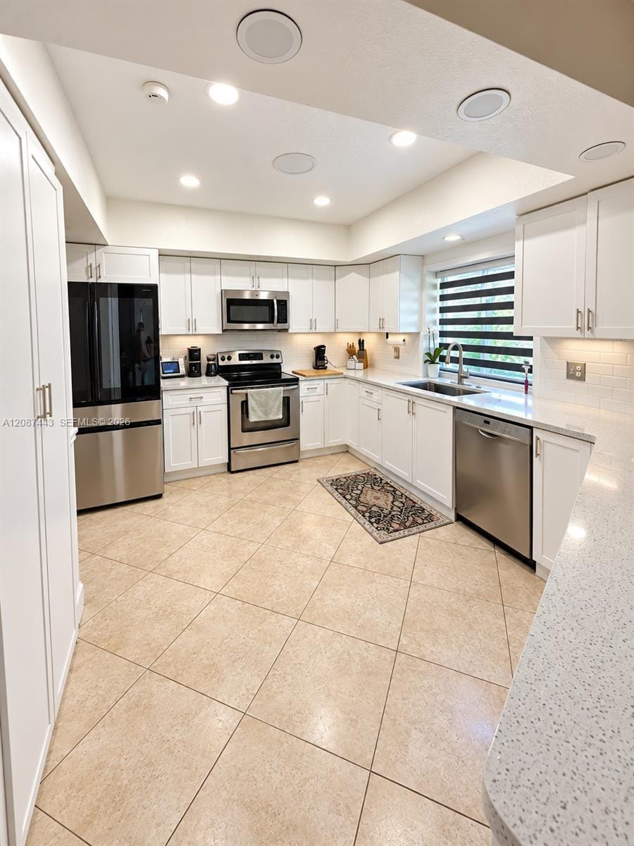 8284 SW 205th Terrace — photo 7