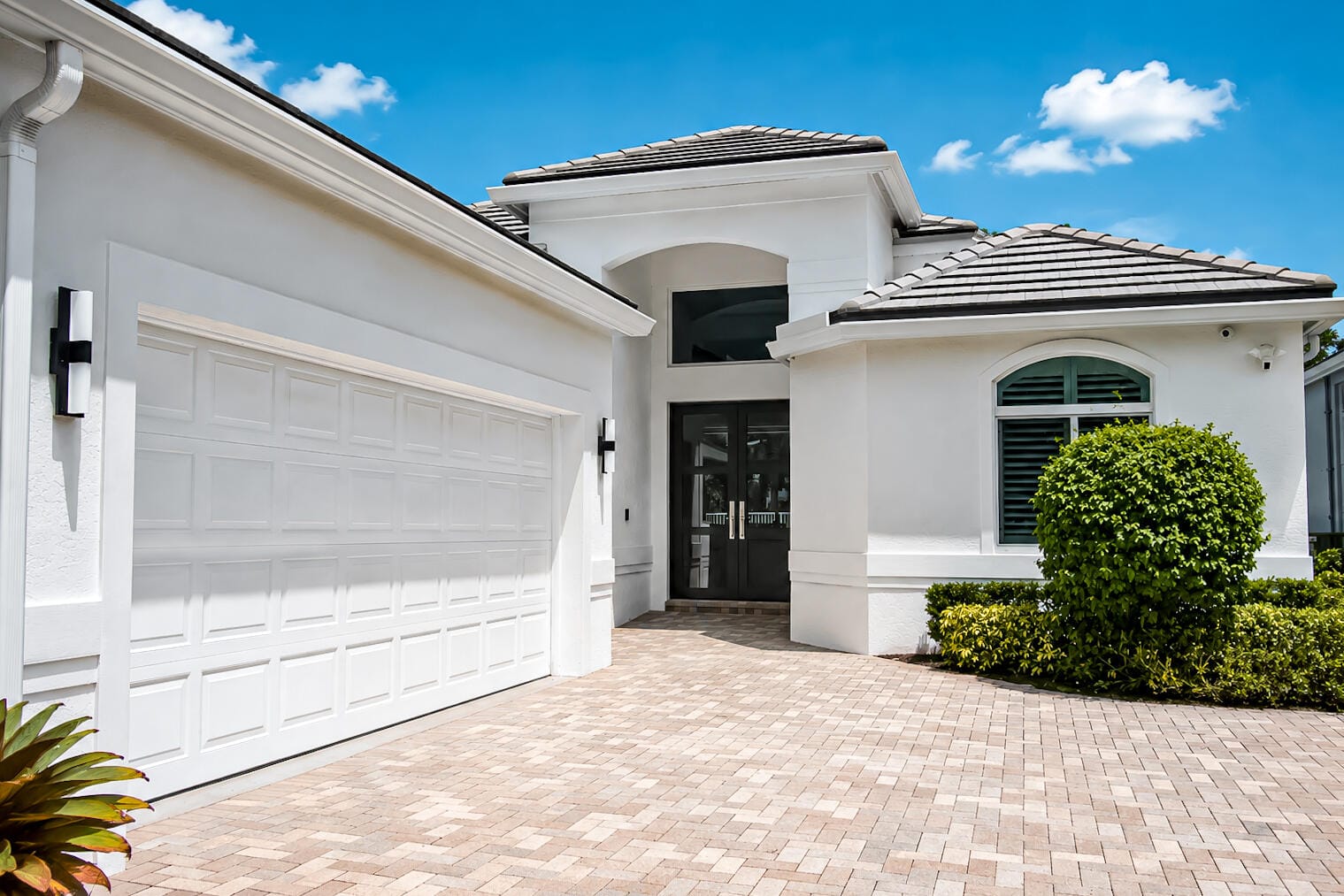 16124 VILLA VIZCAYA Place — photo 2