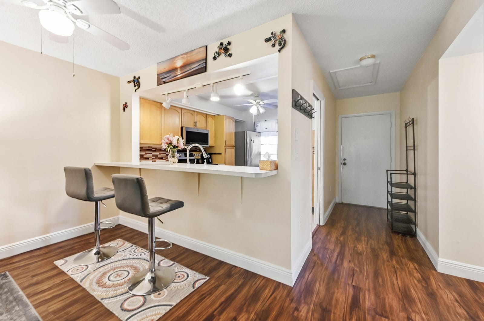 2302 SUNRISE Boulevard 206 — photo 7