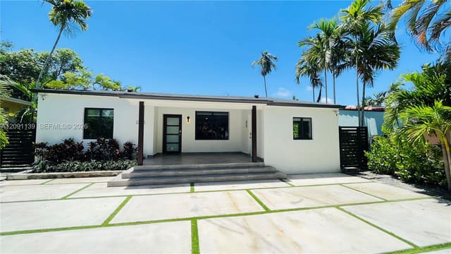 2250 SW 23rd Street, Miami, FL 33145