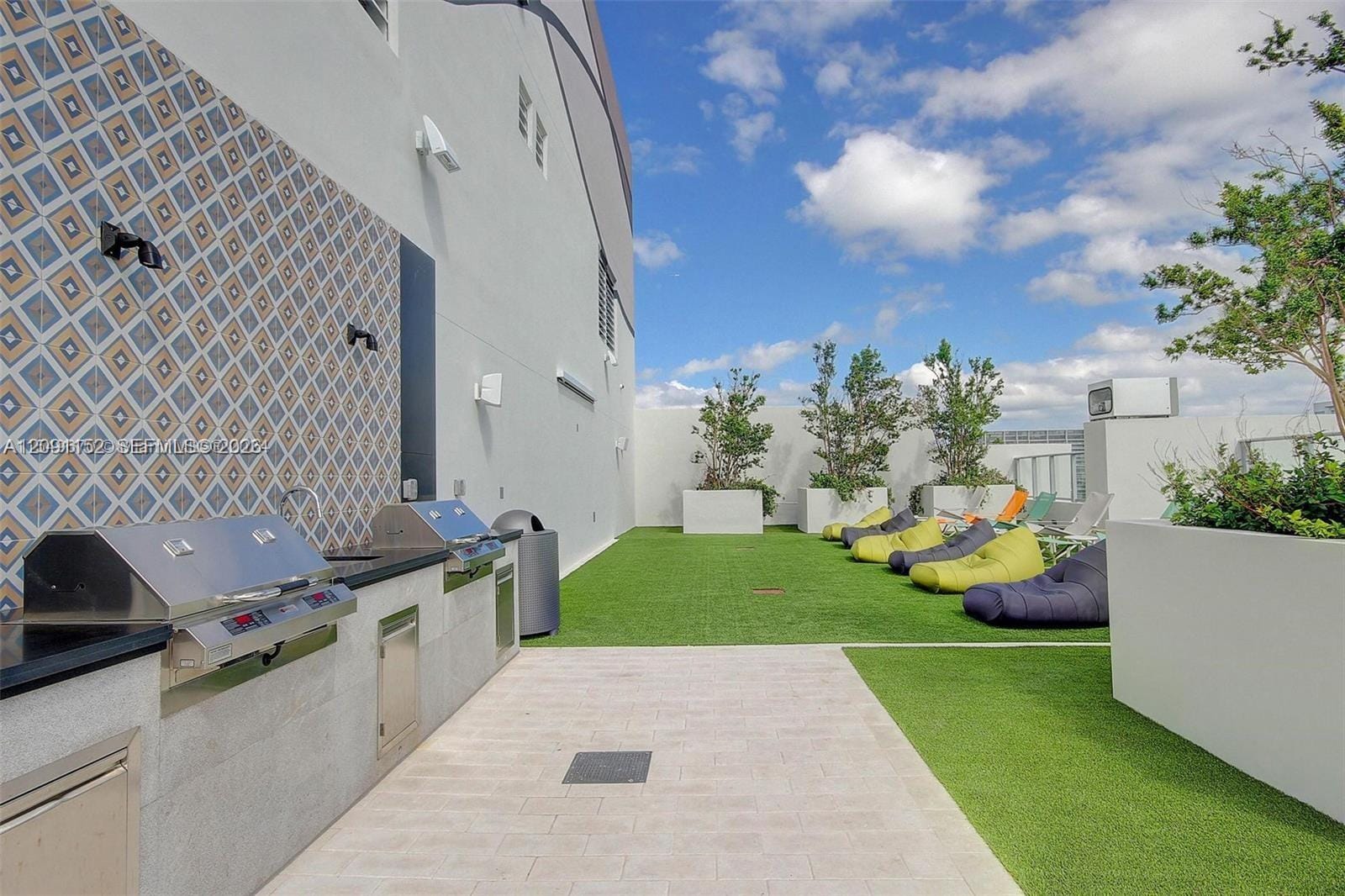 1010 Brickell Avenue 1710, Miami, FL 33131 photo 25