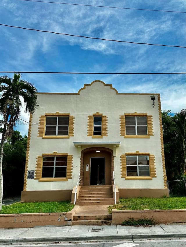 1620 NW 3rd Street 5, Miami, FL 33125