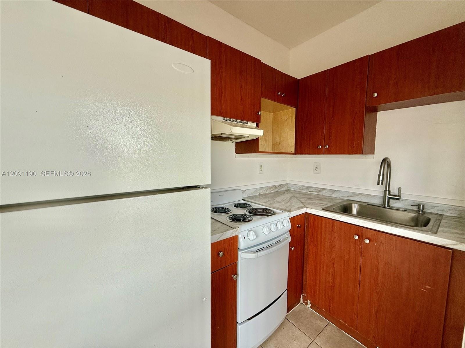 1620 NW 3rd Street 5 — photo 3