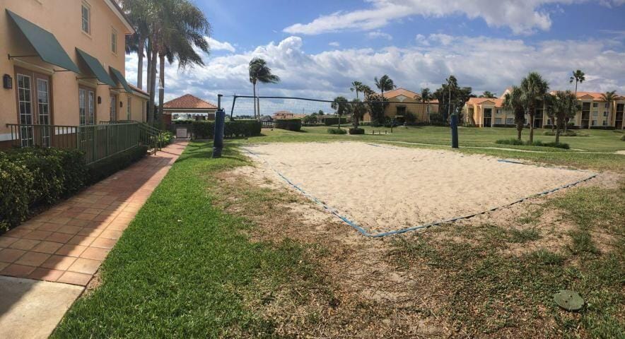 135 Yacht Club Way 207, Hypoluxo, FL 33462 photo 18