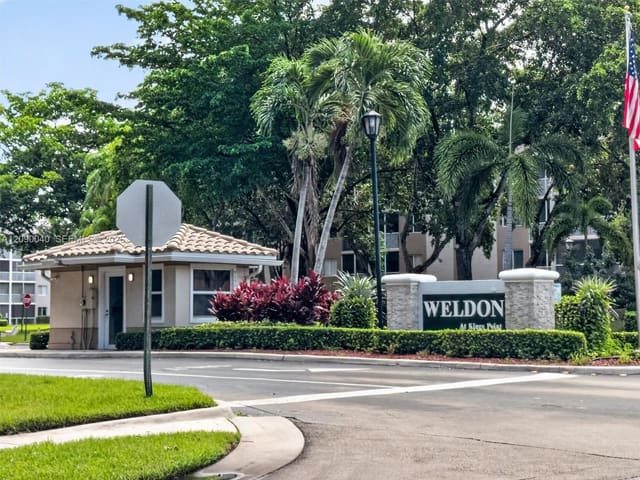 9587 NW Weldon Circle B203, Tamarac, FL 33321