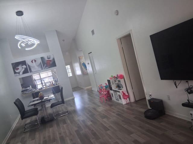 1200 PARKSIDE GREEN Drive E, Greenacres, FL 33415