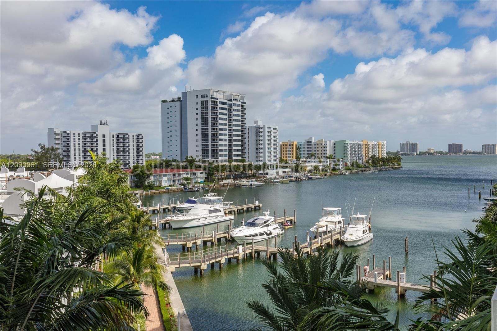 7910 Harbor Island Drive 507 — photo 2