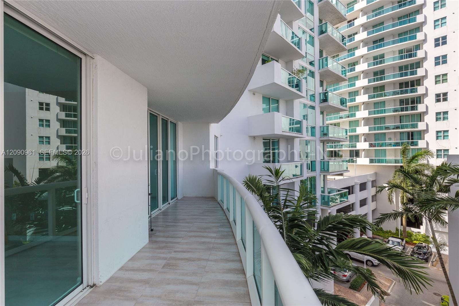 7910 Harbor Island Drive 507 — photo 3