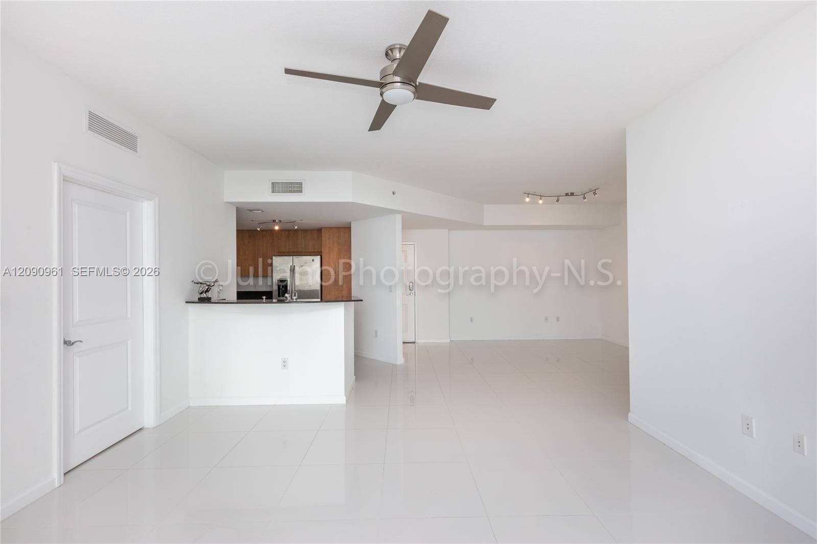 7910 Harbor Island Drive 507 — photo 7