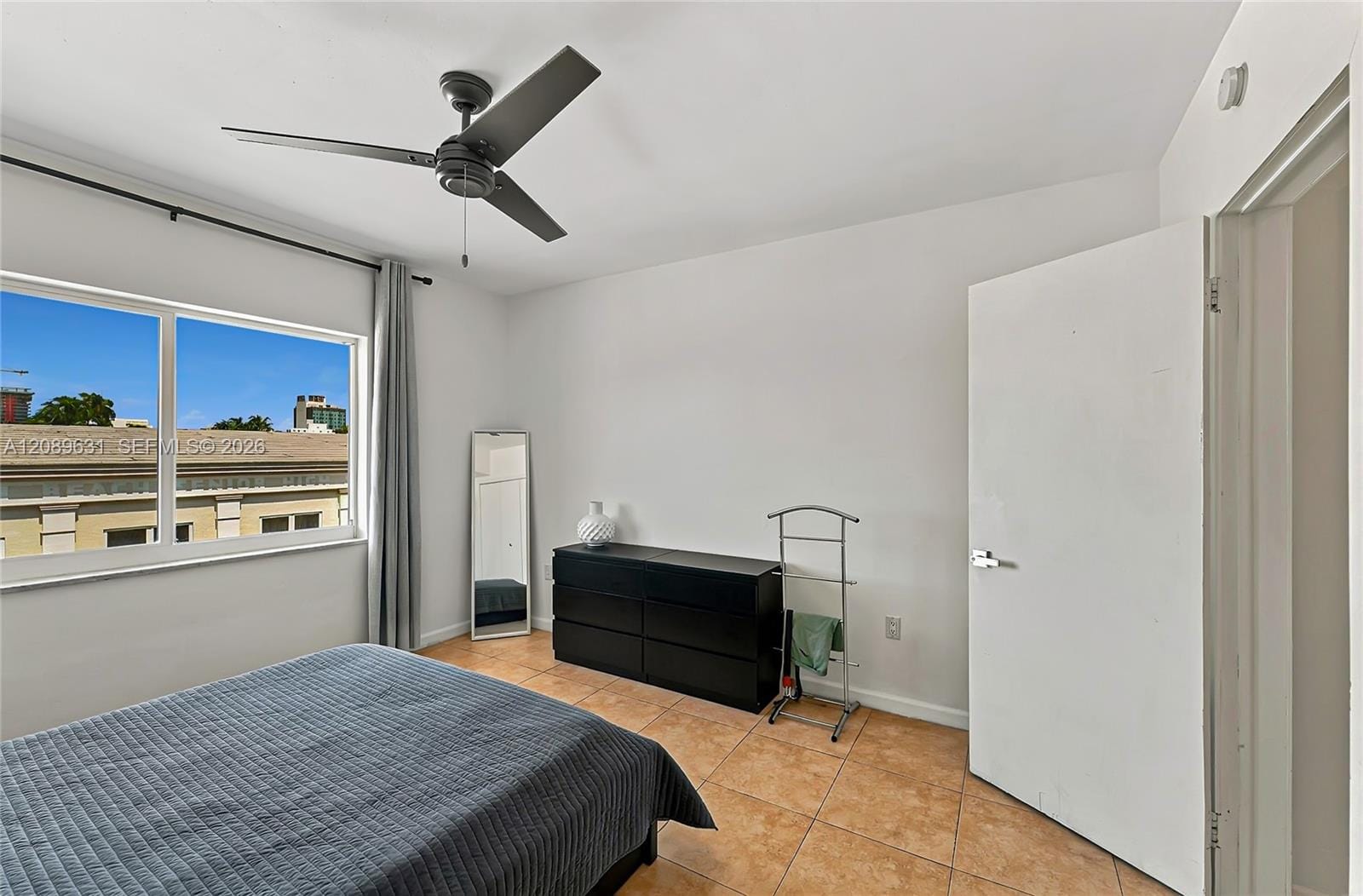 1420 Pennsylvania Avenue 403, Miami Beach, FL 33139 photo 17