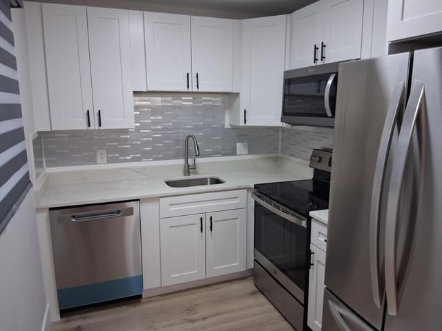 12 LAKE VISTA Trail 203, Port St. Lucie, FL 34952