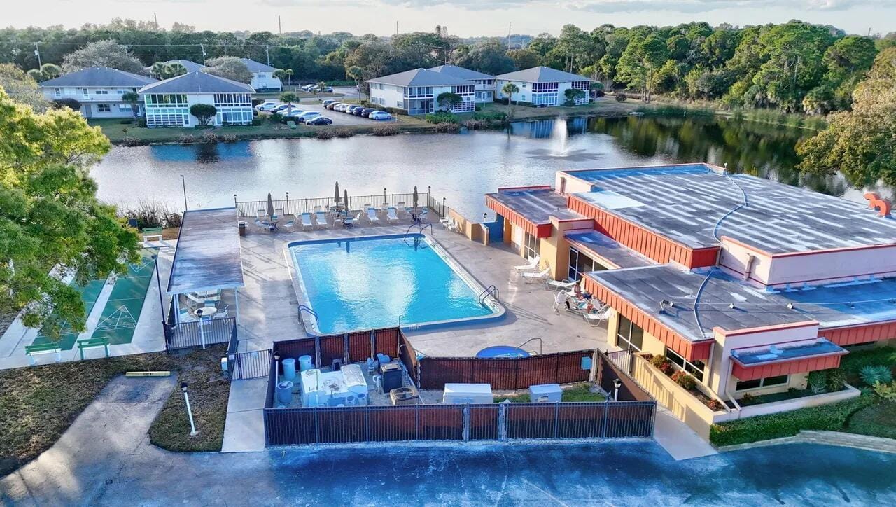 12 LAKE VISTA Trail 203, Port St. Lucie, FL 34952 photo 13