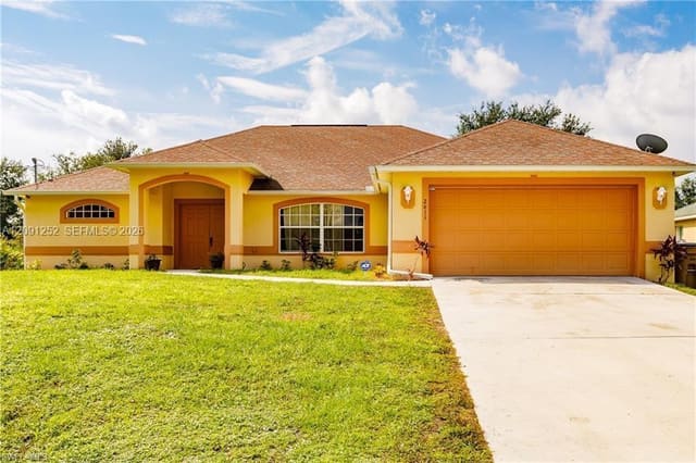 2611 65th, Newer Subdivisions, Lehigh Acres, FL