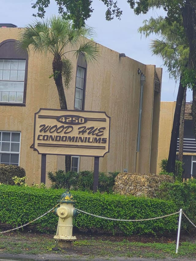 4221 NW 19TH Street 286, Lauderhill, FL 33313