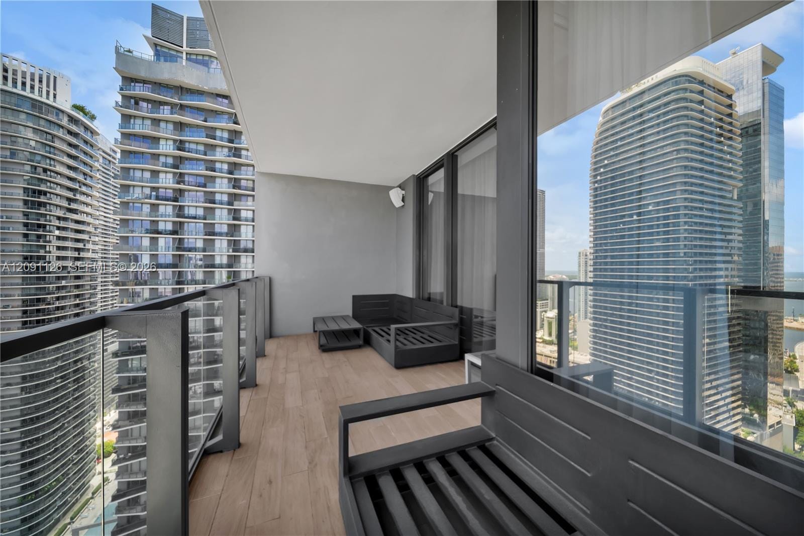 88 SW 7th Street 3205, Miami, FL 33130 photo 17