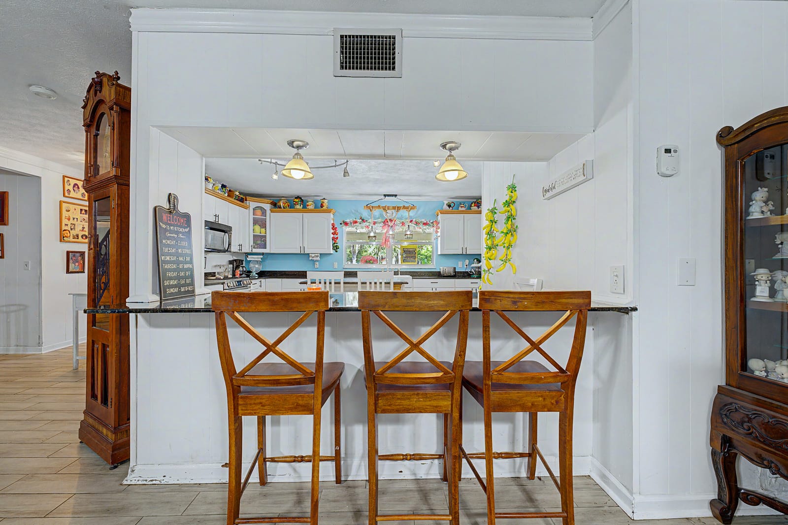 3117 Maravilla Boulevard — photo 9