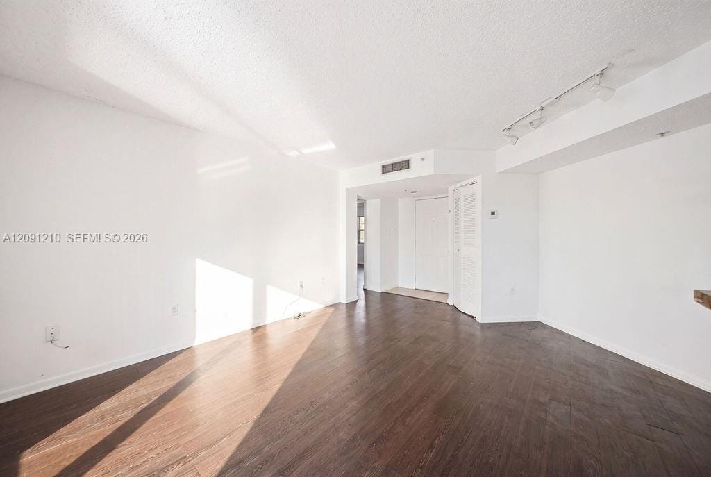771 N Pine Island Road 205 — photo 6
