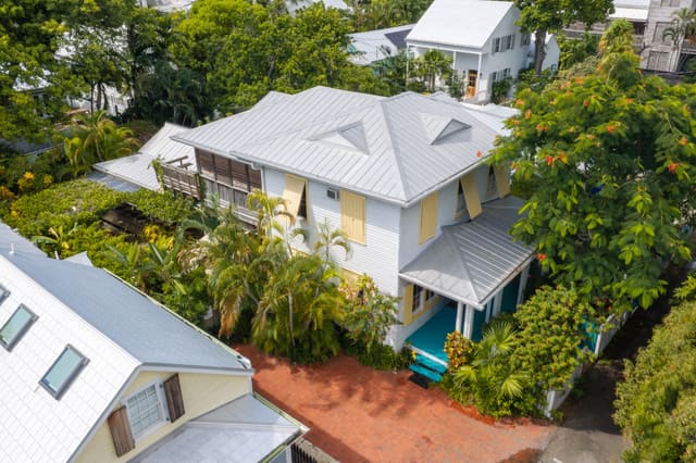 728 POOR HOUSE Lane, Key West, FL 33040